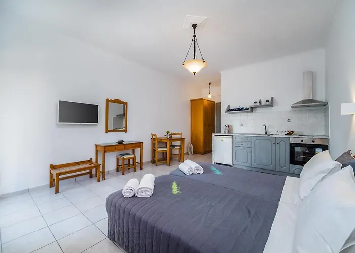 Aroma Azalea & * Kamári