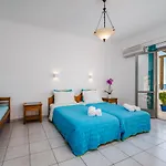 Aroma Azalea Studios&apartments *