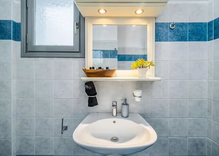 Aroma Azalea & * Kamári