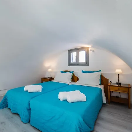 Апартаменты Aroma Azalea & Камари